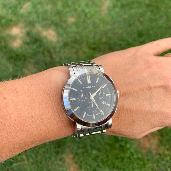 Burberry Watch 41mm Mens Unisex Black Dial Silver Band Swiss Made style BU1366 - Picture 8 of 9